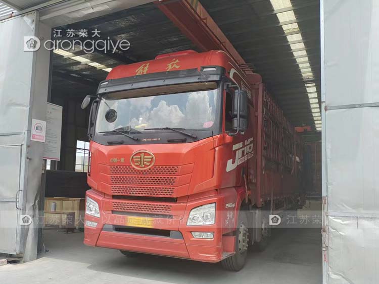 ɽ|l(xing)(zhn)܇(ch)ͤl(f)؛D