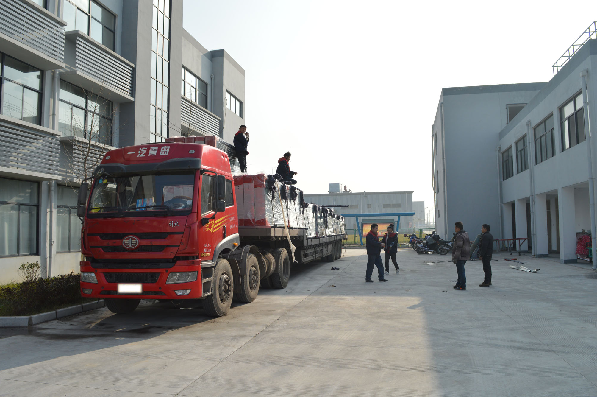 公交候車(chē)亭發(fā)貨圖二